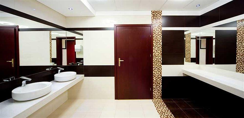 Hotel Centrum Квидзын Экстерьер фото
